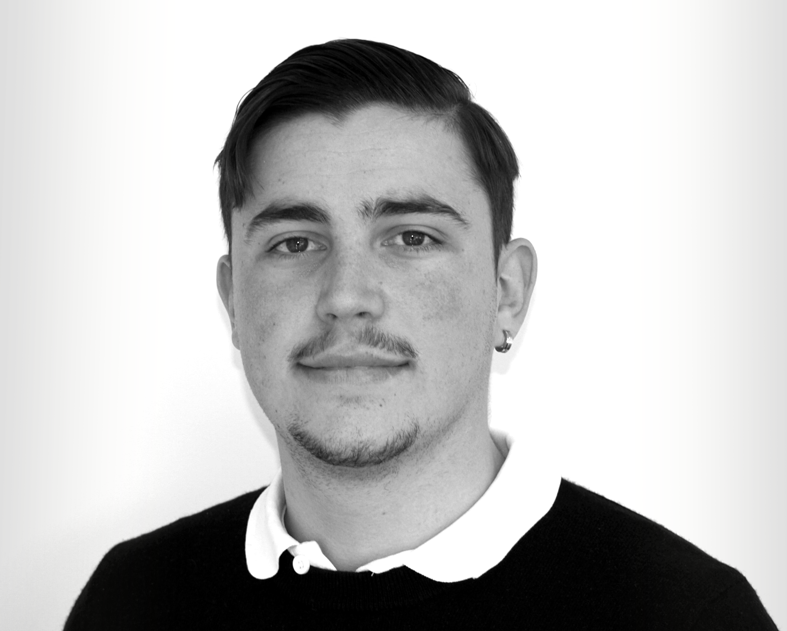 <center>Corentin MONFUMAT</center>